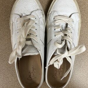 Crown Vintage White Sneakers Textured Leather Low-Top